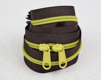 Renaissance Ribbons - 30" Zipper - Voltage