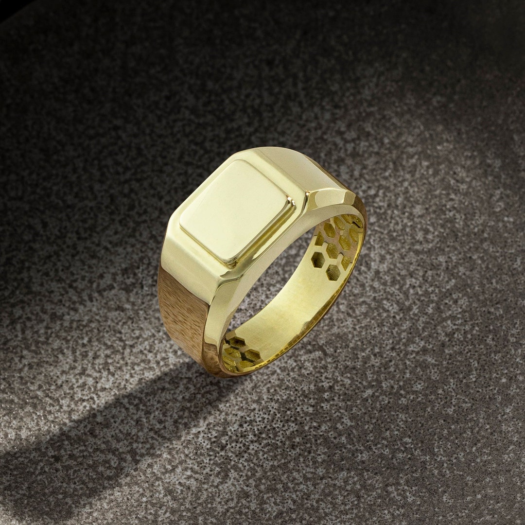 Square gold ring for men online