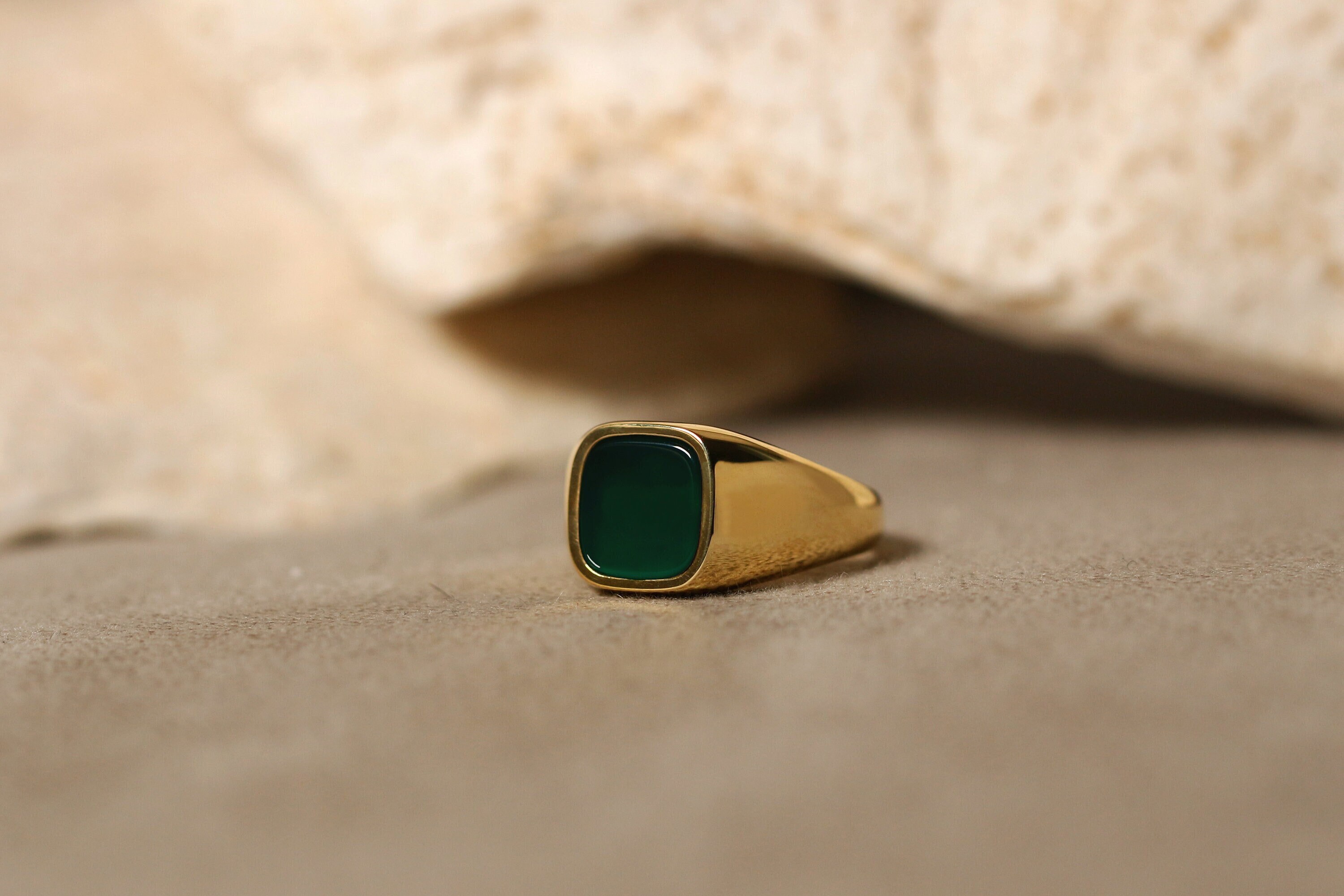 Green stone gold ring cheap design for female