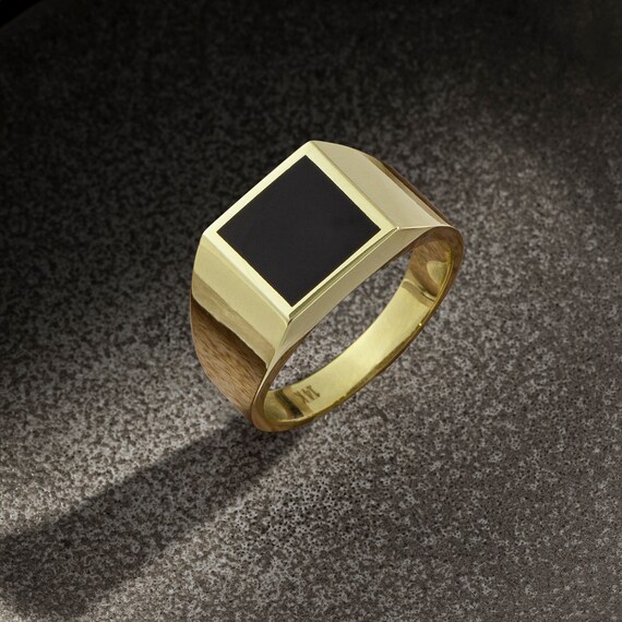 Square Onyx Vintage Men Ring in Solid Gold Modern 10K Gold Signet