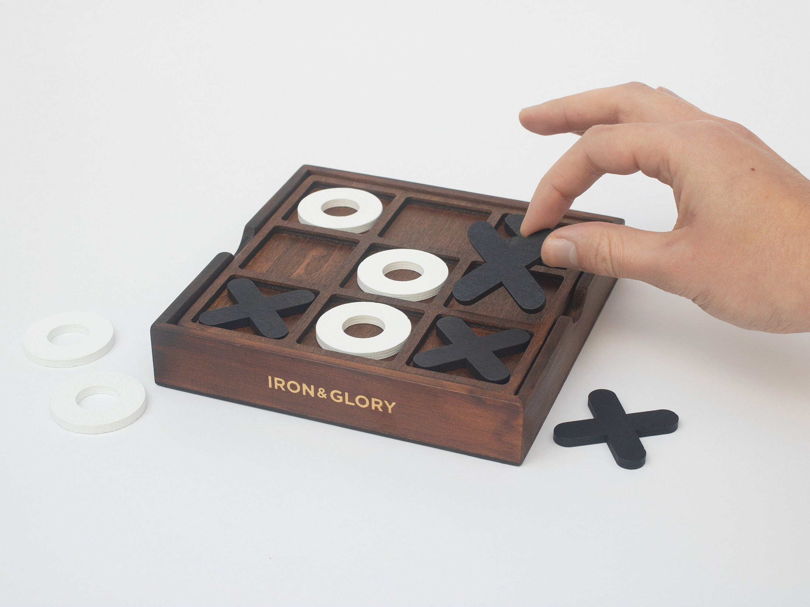 Extreme Tic Tac Toe game wood wooden 3x3 4x4 5x5 26 pieces Tik Tak Dough