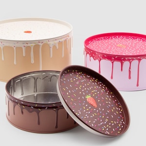 Cake Tin | Baking Gifts | Cake Tins Storage Set of 3 | Biscuit Tin and Baking Supplies | Muffin & Cupcake Tins | Baking Accessories