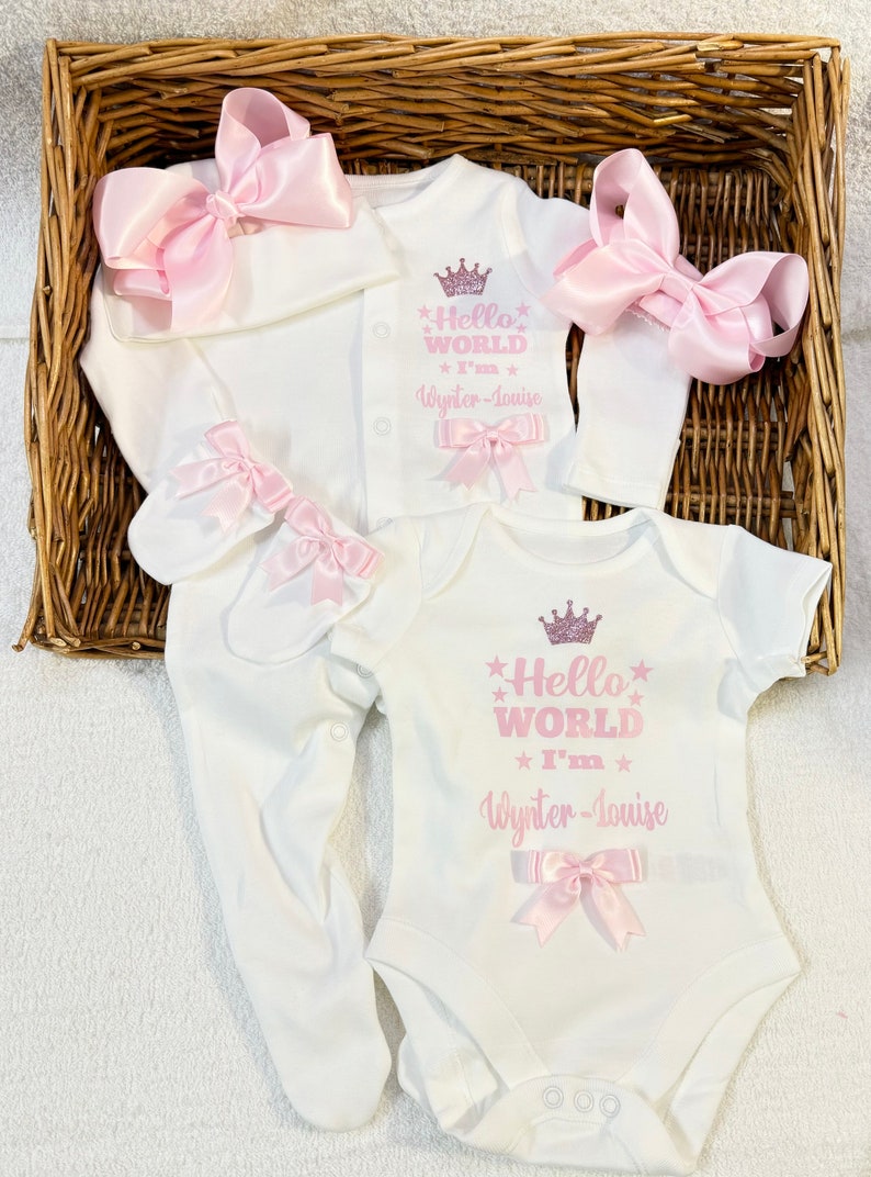 Newborn baby homecoming set, Sleepsuit large bow Hat Mitts bodysuit headband wooden plaque Personalised gift Mum Auntie Nanny image 2