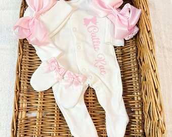 Newborn baby girl clothes  homecoming set, sleepsuit, hat headband mitts personalised gift