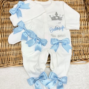 Newborn baby boy homecoming set, any name sleepsuit hat, scratch mitts Personalised gift plain blue bows image 2