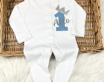 When I wake up, I will be 1 or 2 sleep suit, Babygrow, T-shirt bib  personalised birthday, any name