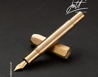 Pluma estilográfica de latón macizo: Pluma de lujo personalizada