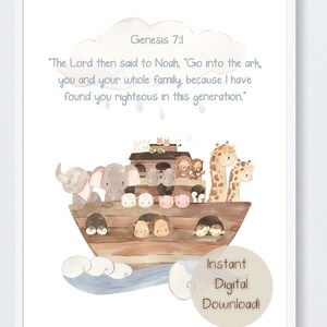 Op de afbeelding: Een aquarel-illustratie van Noachs Ark met dieren aan boord. De ark is bruin en van hout met een blauwe lucht en witte wolken erboven. De tekst "Genesis 7:1" en een Bijbelvers zijn in de afbeelding opgenomen.