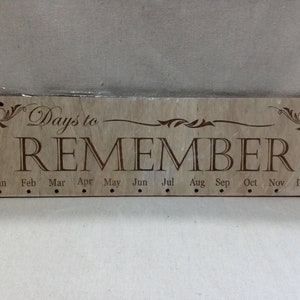 Rustic Wooden &quot;Remember&quot; Date Wall Hanger