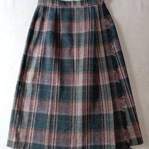 Vintage Ladies Wool Wrap Skirt, 1/2