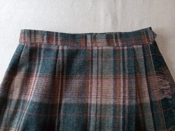 Vintage Ladies Wool Wrap Skirt, 1/2 - image 3