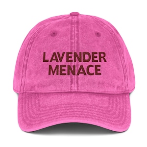 100% katoen geborduurde hoed in vintage stijl - lavendeldreiging, lesbienne, WLW, sapphic, lesbische geschiedenis, zichtbaarheid, LGBT, feminisme