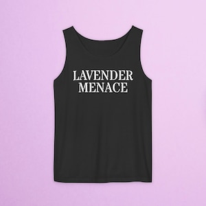 Unisex Tank Top Comfort Farben - Lavender Menace - Sapphic Shirt, Lesben Shirt, Gay Shirt, LGBT Tank, Lesbische Geschichte, TLW Shirt