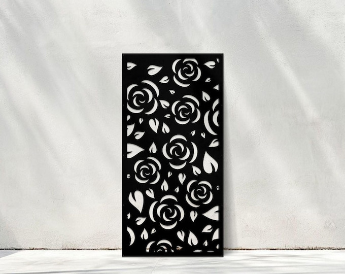 Elegant Yard Privacy Screen, Artistic Metal Garden Panel, Custom Decorative Outdoor Divider