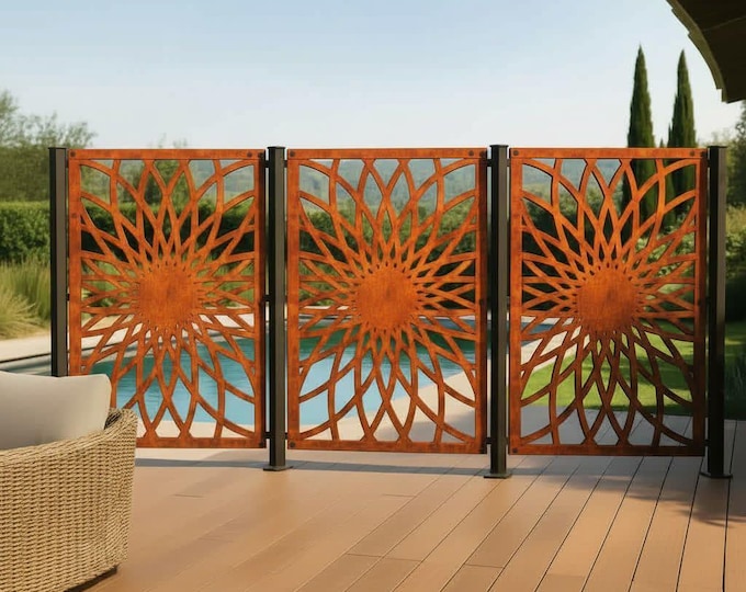Chamomile Metal Privacy Screen: Garden Fence Art, Balcony Divider