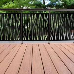 Decorative Metal Privacy Screen Panel: Modern Fence Art