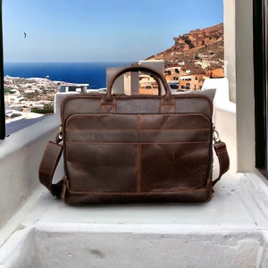 Porte-documents en cuir, sac pour ordinateur portable en cuir 15,6 pouces, sac d'affaires, sac de bureau pour homme, sac à bandoulière marron, sac messager en cuir Crazy Horse