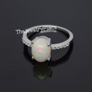 Beautiful Handmade Fire Opal Engagement Ring Oval Opal Wedding Ring Silver White Opal Ring Dainty Opal Ring Vintage Opal Ring for Women