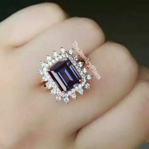 Minimalist Alexandrite Wedding Ring for Women, Emerald Cut June Birthstone, Prong Setting Wide band Ring With Alexandrite Stone