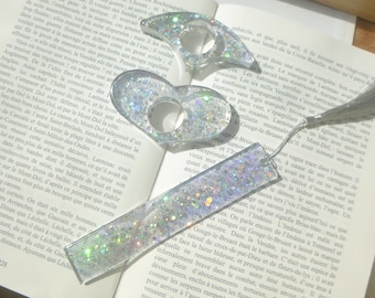 Glittering bookmark and reading ring set