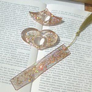 Glittering bookmark and reading ring set