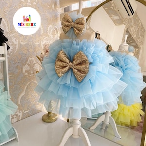 Bezauberndes Baby-Tutu-Kleid mit glitzernder Goldschleife - Perfekt für besondere Anlässe