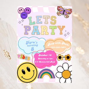 Digital bearbeitbare Preppy Patch Briefeinladung | Retro Varsity Patch Geburtstagseinladung | Lassen Sie uns Party Smiley Gesicht Bearbeitbar Einladen Download