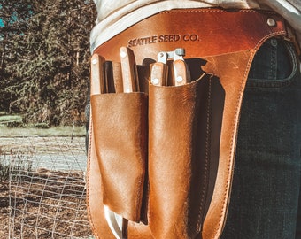 Harvest Essential's Gardner Tool Belt