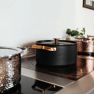 MIO 4L Matte Black Pot With Brass Details 