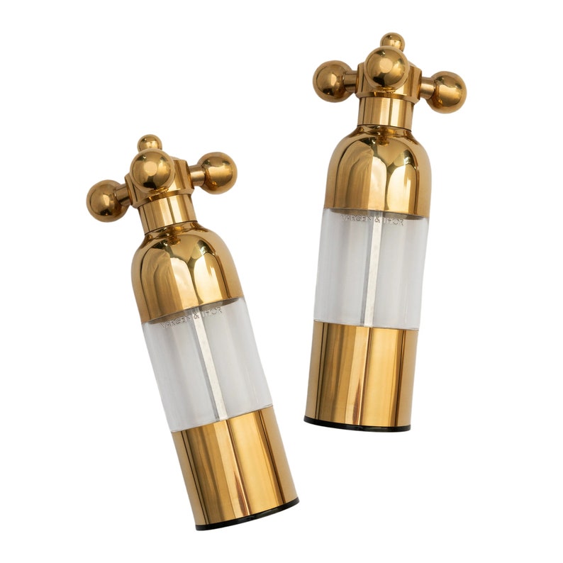 AXIA, Salt and Pepper Mill Available in 3 finishes image 4