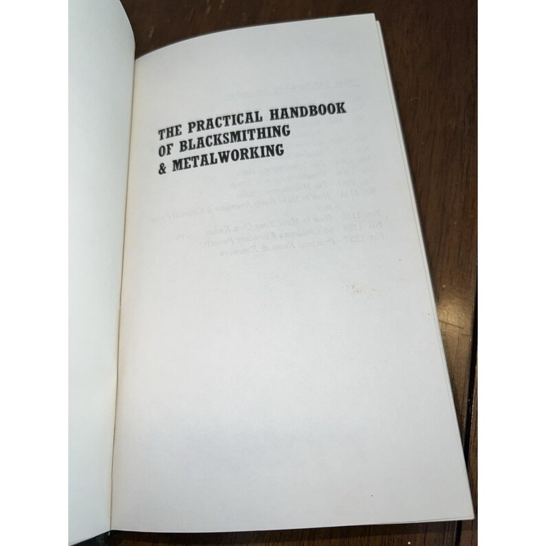 The Practical Handbook Of Blacksmithing & Metalworking - Blandford - 1980 1st Ed immagine 6