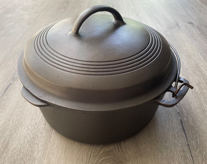Wagner Ware, No. 8 Dutch Oven With Self Basting Lid, Restored and