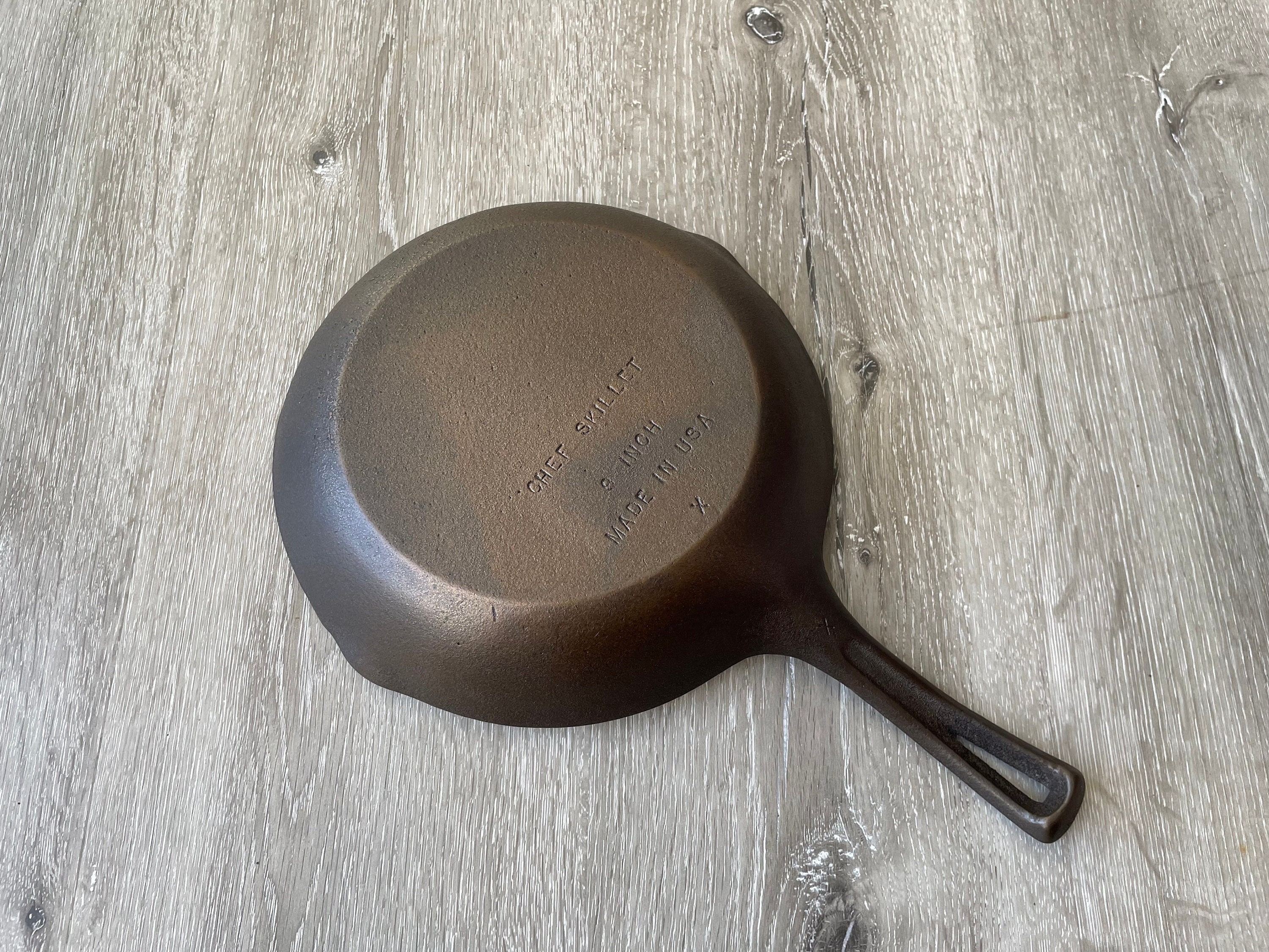 Vintage Unmarked Wagner #6 B 9 Inch Cast Iron Skillet Made in USA