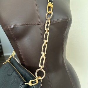 Adjustable Leather Straps, Purse Chains, Chain Extenders & Wristlets – XARI  COLLECTIONS