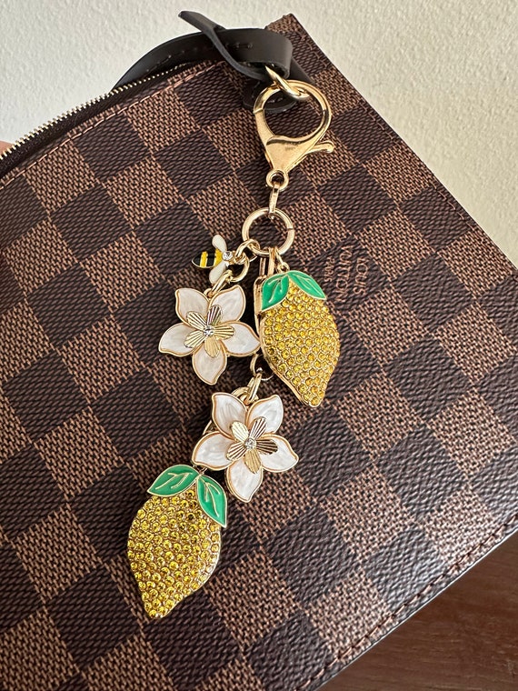☆関税/送料無料☆Big Chakra Energy バッグチャーム バック Bag Charm/ Lemon Charm - Etsy
