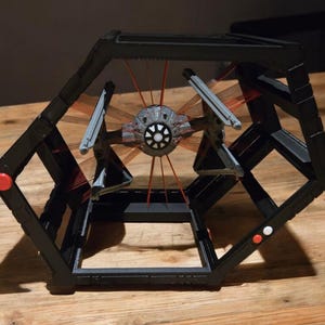 TIE Interceptor Diorama – 3D printed
