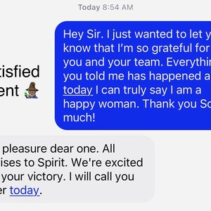 Puede incluir: Conversaci&oacute;n de mensajes de texto entre dos personas. El primer mensaje dice: