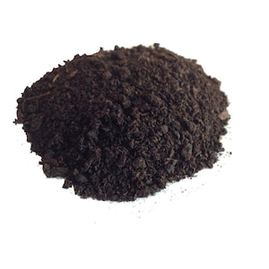 2 ounces of worm castings for Hermit Crabs