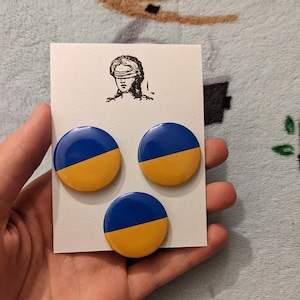 Ukraine flag pins 3-pack
