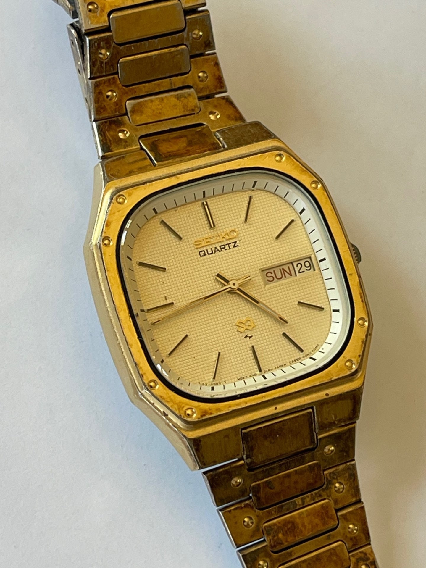 Seiko quartz sq gold sale