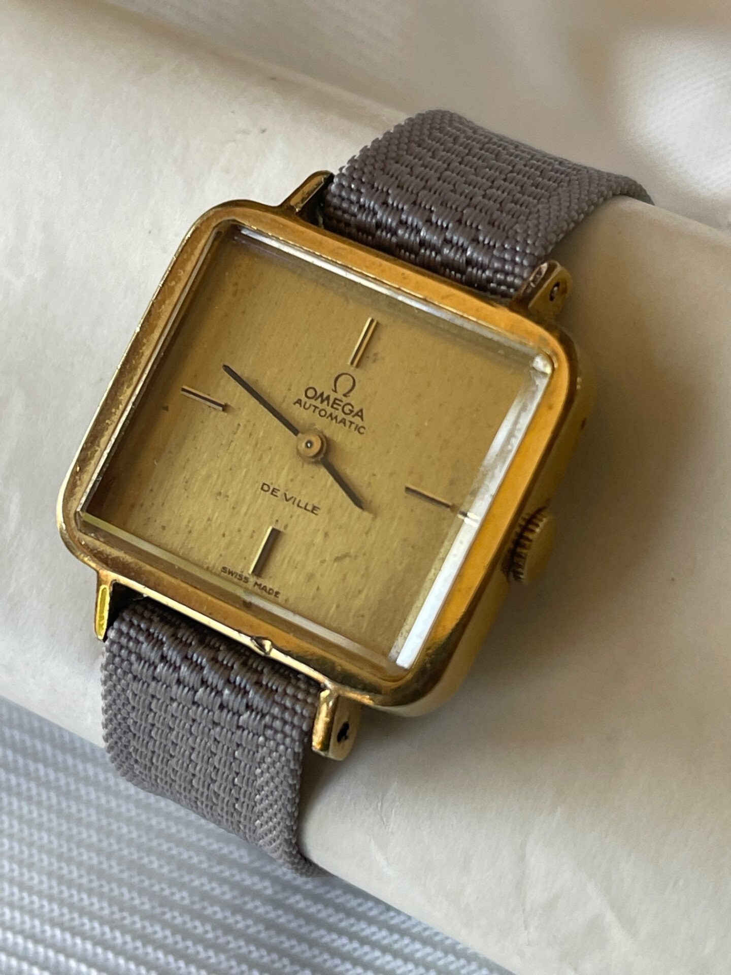 OMEGA DE VILLE SWISS MADE ヴィンテージ 不動 il_fullxfull.5082109574_54w1.jpg