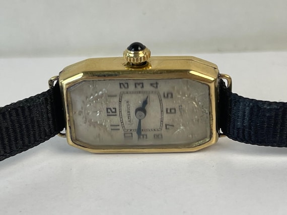 Americus Solid 18K(750) Art Deco Rectangular Text… - image 3