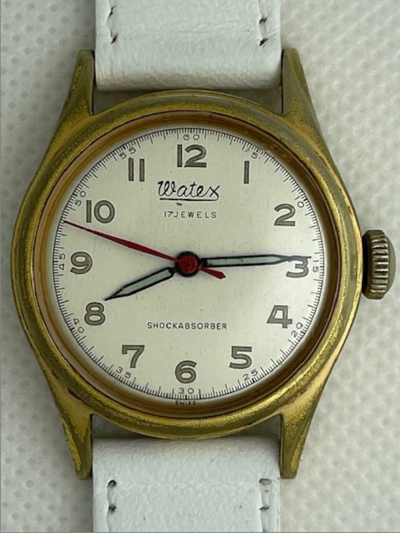 Watex Doctors Medical Military Officers WWII 1942 Screw Down Case