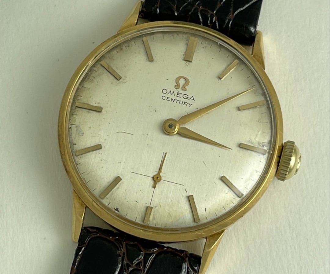 Omega century hotsell oro anni 60