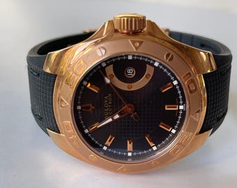 ブローバ アキュトロン キュラソー オートマチック、デイトウォッチ