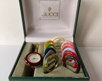 Gucci Ladies 18K Gold Plated 13 Interchangeable Colored Bezels Original Box Vintage Swiss Made 1984