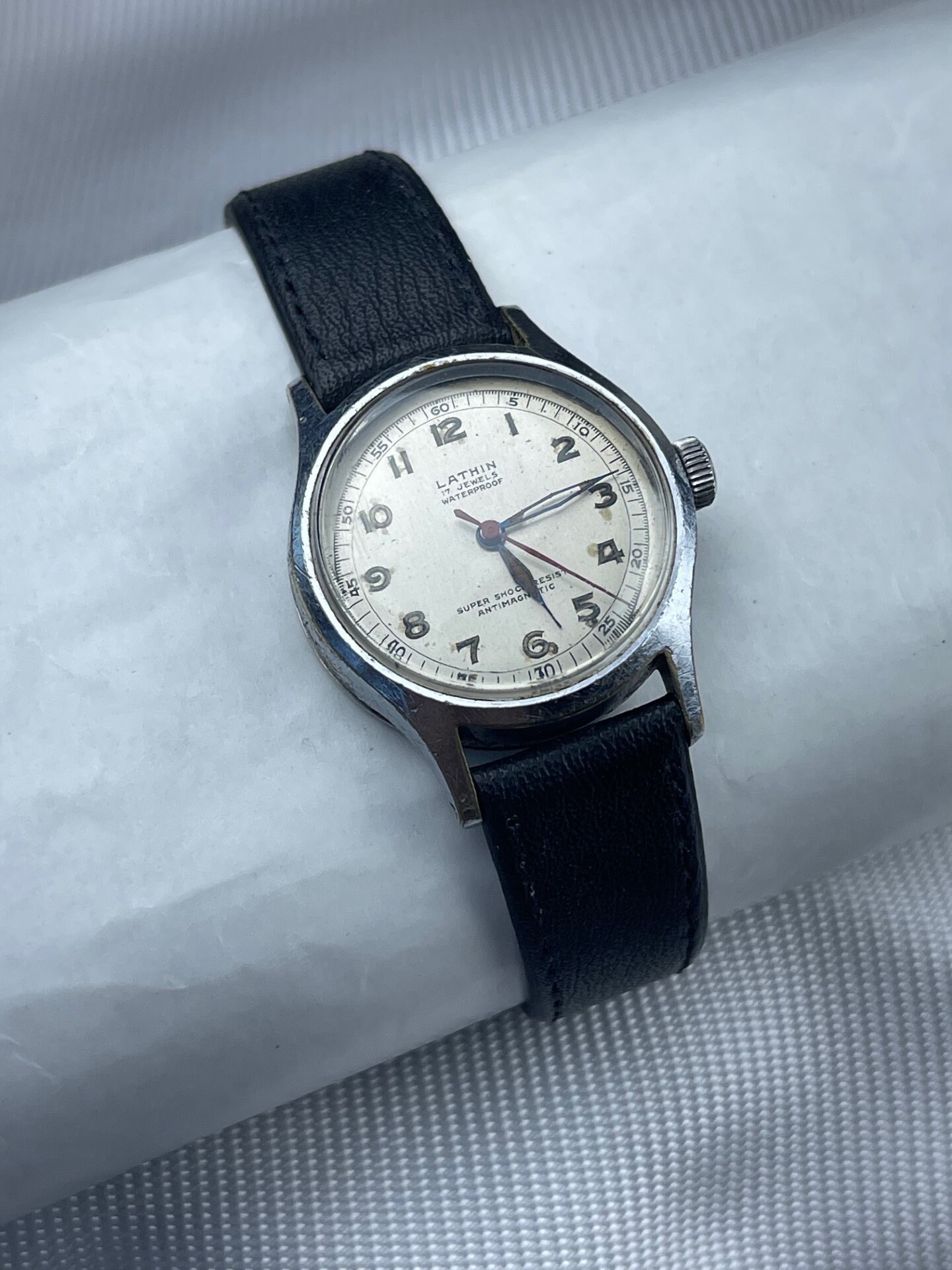 Lathin watch sales