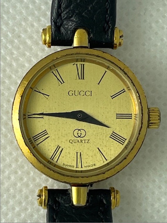 Gucci Shelly Line Ladies Gold Capped Vintage Swiss Made 1992