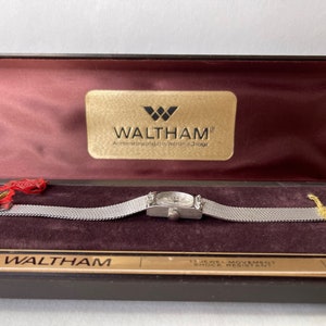 Waltham art-decostijl echte diamanten 10K witgoud gevuld vintage originele damesdoos gemaakt in de VS 1959