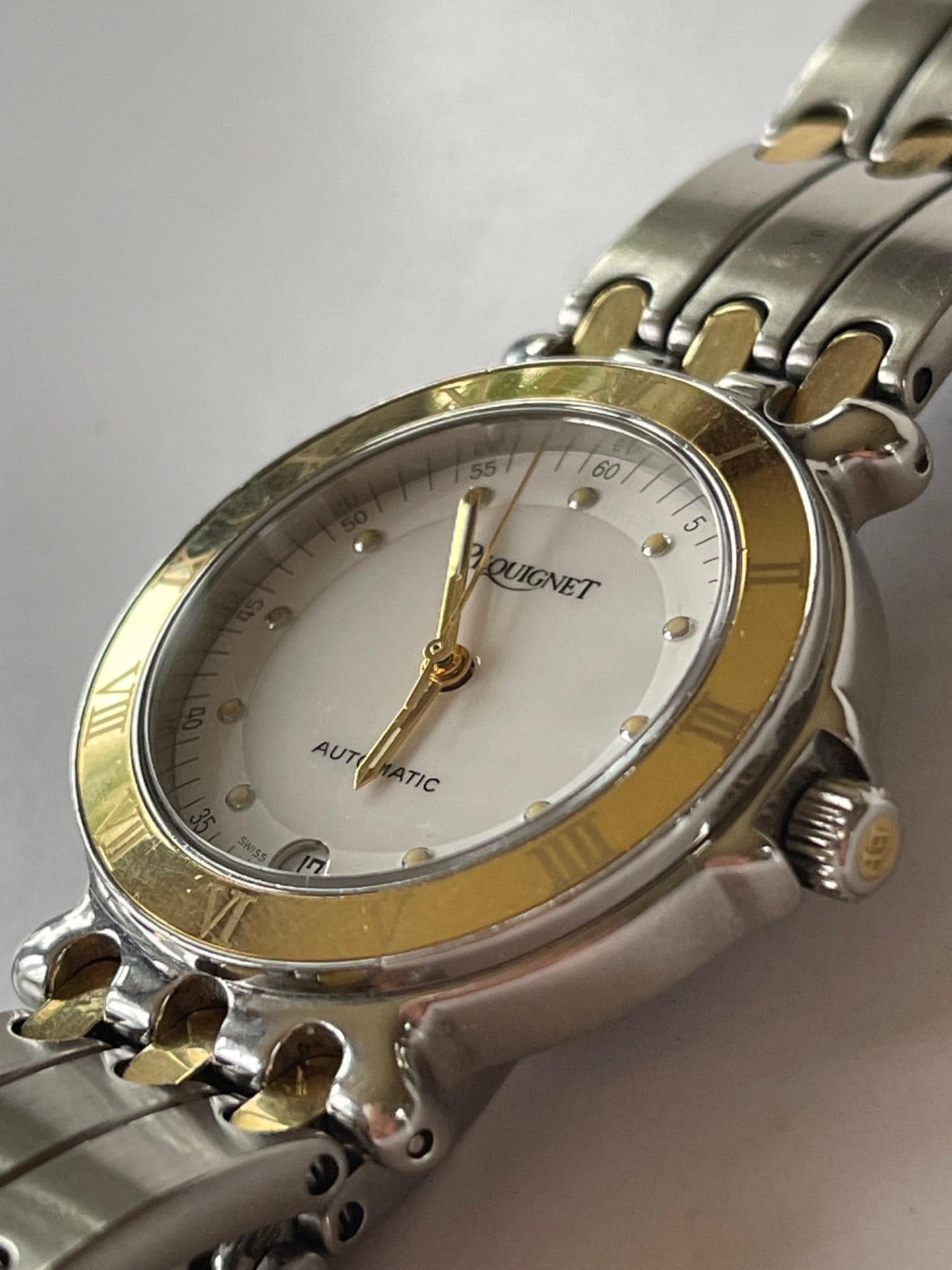 PEQUIGNET MOOREA ＜ＡＴＴＥＬＡＧＥ＞ Moorea Watch